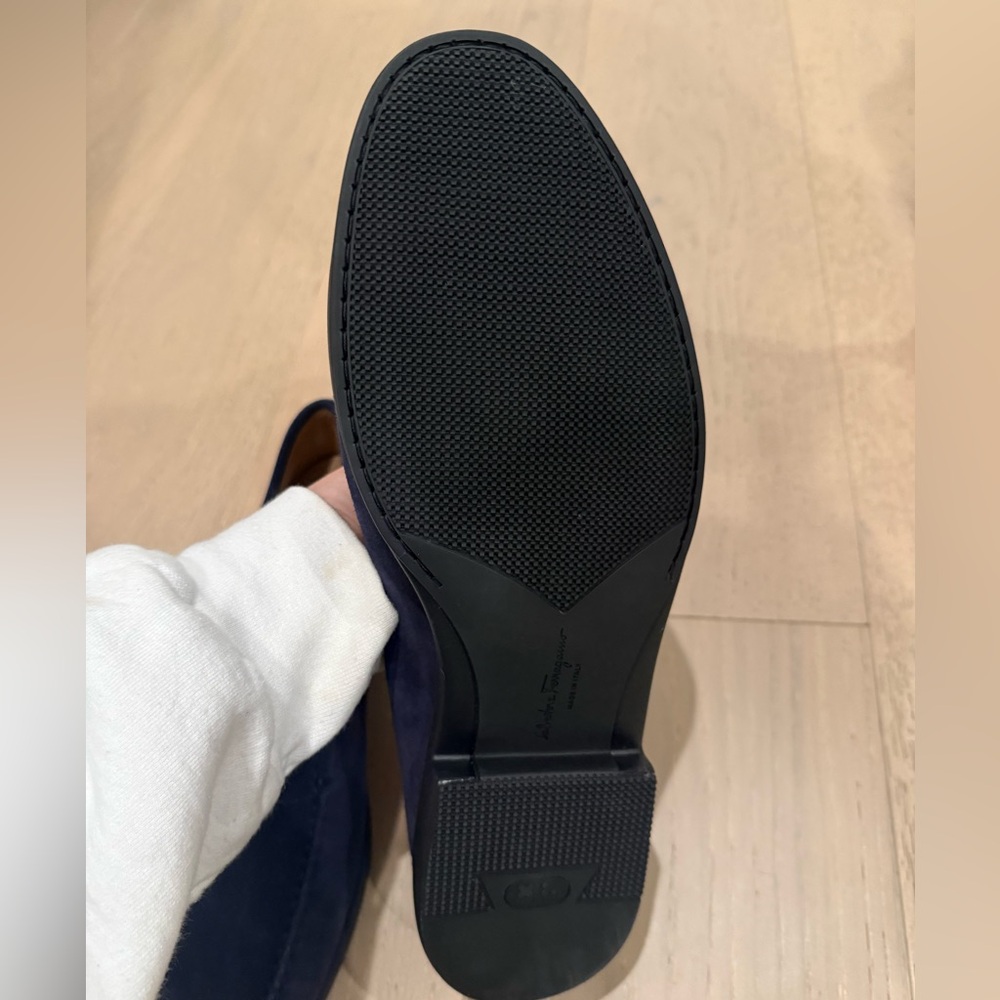 Mens navy blue suede loafers - Picture 2 of 4